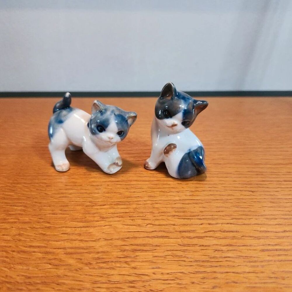 Pair of Cat Trinkets/Figurines